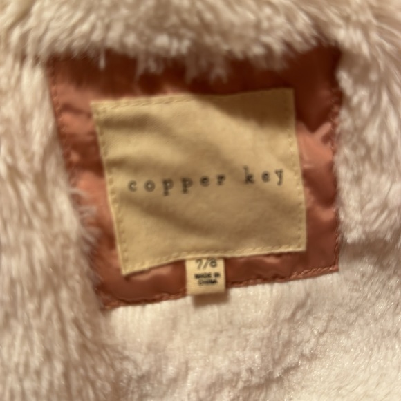 Copper Key Coat - Picture 5 of 5